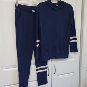 Old Navy cozy pant and sweatshirt set